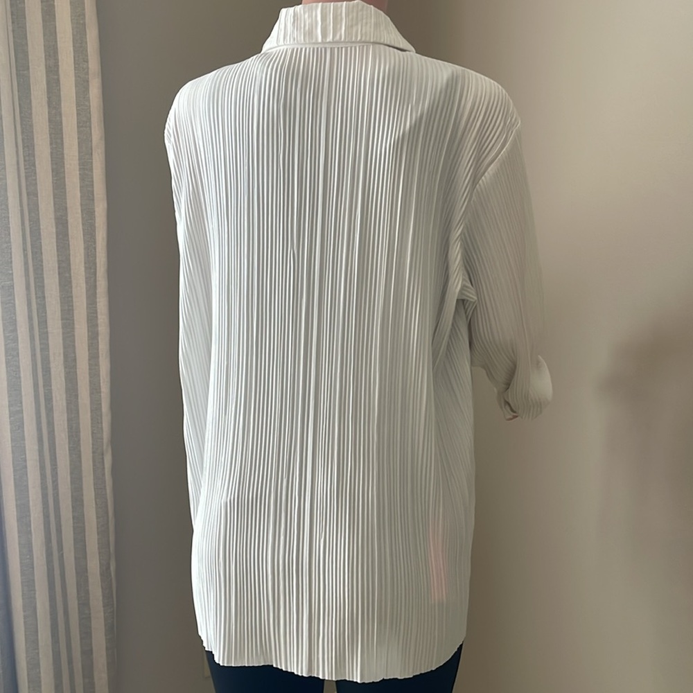 Blouse by Sanctuary in size medium - Picture 2 of 5